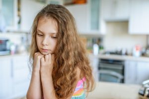 How to calm an anxious child quickly, Thought Field Therapy, TFT, Emotional Freedom Techniques, Relieving anxiety, anxiety in children, first day of school, test anxiety, alternative medicine 